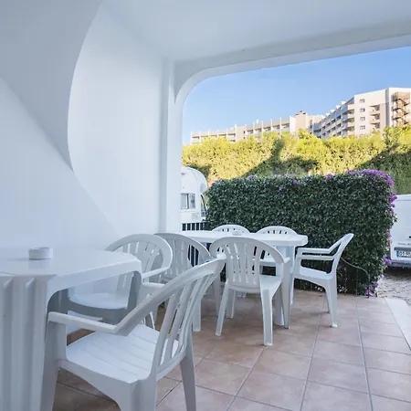 #109 Zelio House By Holidays