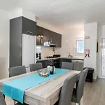 #109 Zelio House By Holidays بيت للعطل البوفيرا
