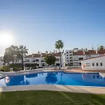 #109 Zelio House By Holidays Feriehus Albufeira