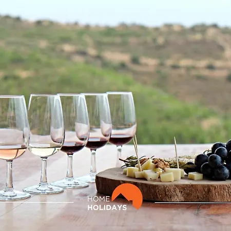 #109 Zelio House By Holidays Holiday home *