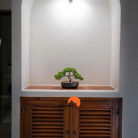 #109 Zelio House By Holidays